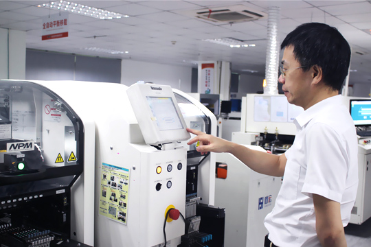 宝安日报报道：MILE米乐公司顾伟 三十载初心不改 深耕LED显示屏研发